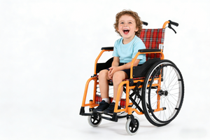 Silla de ruedas pediátrica personalizada | Altura ajustable y ancho del asiento personalizado