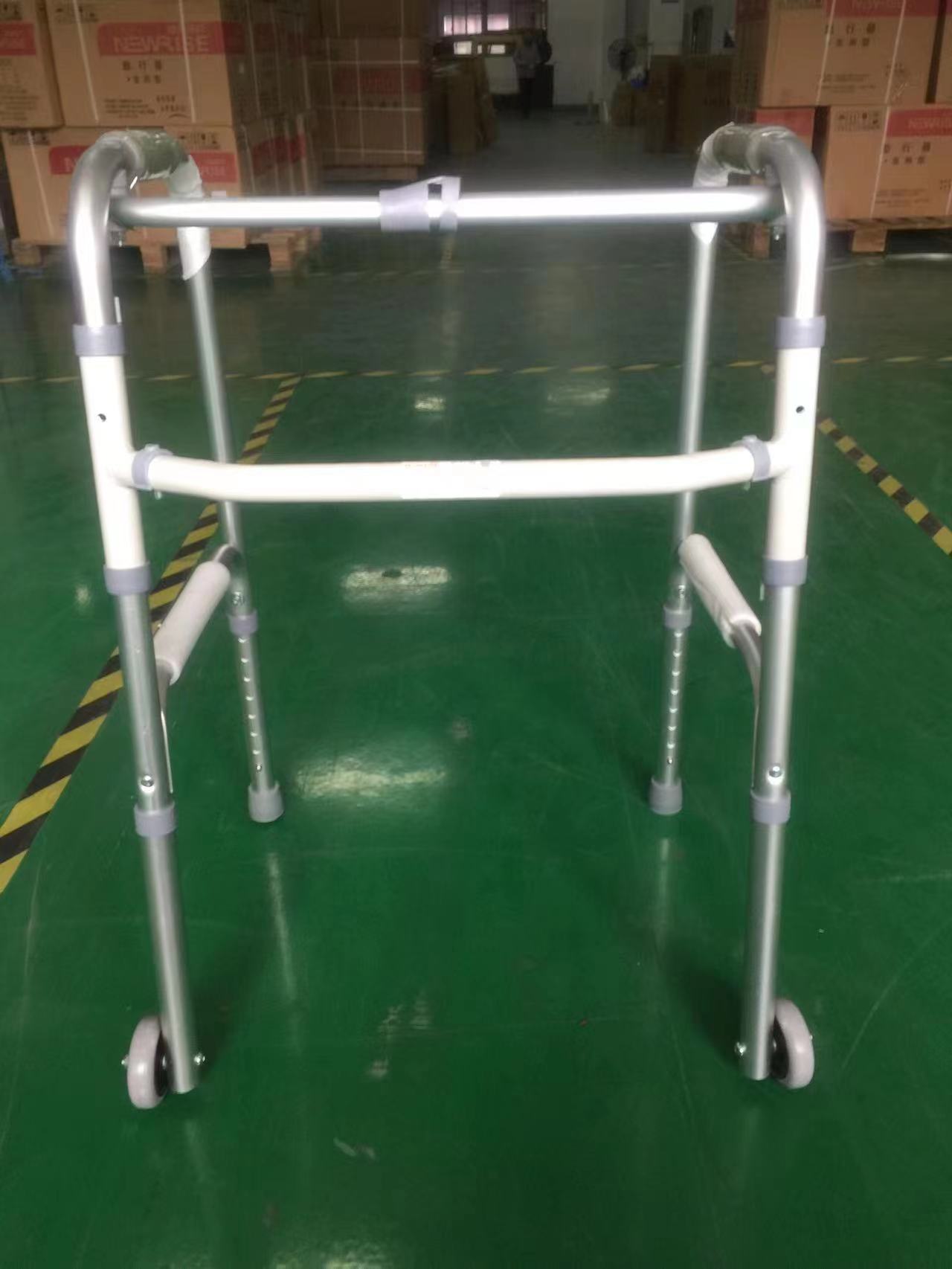 BME 812 Walker ligero plegable de aluminio con ruedas