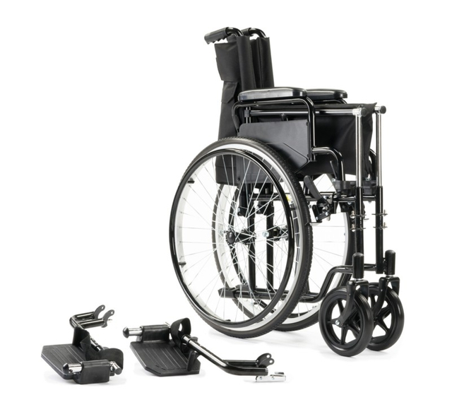 Silla de ruedas de aluminio cómoda para ancianos