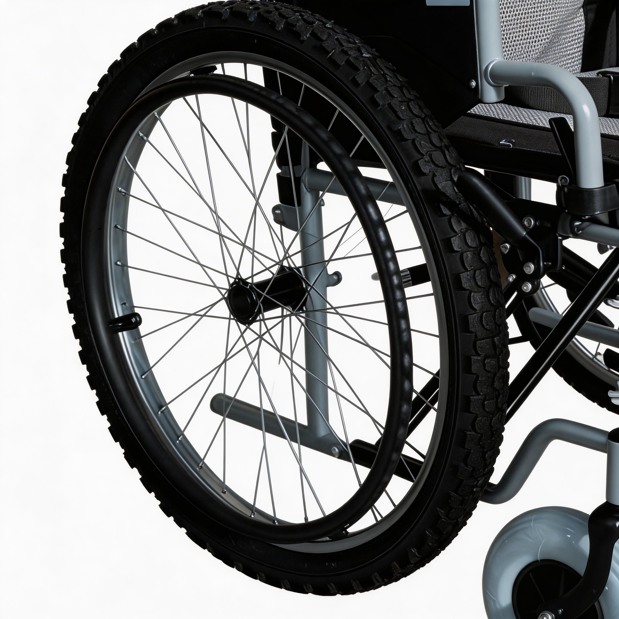 Venta al por mayor Silla de ruedas manual todoterreno Fat Tire | Ruedas traseras personalizables y estructura de acero resistente