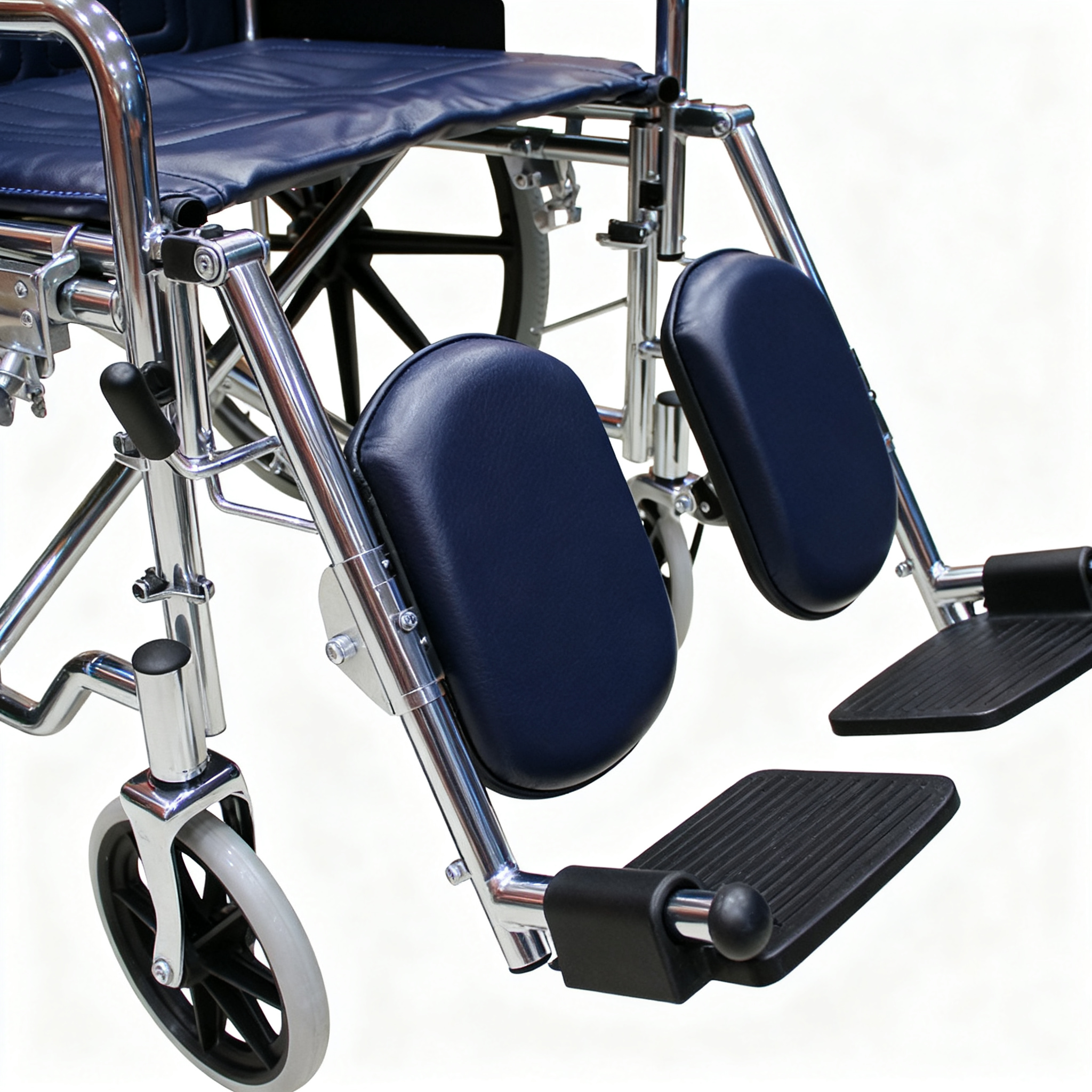 BME4618 Silla de ruedas bariátrica cromada - Movilidad resistente de 400 libras